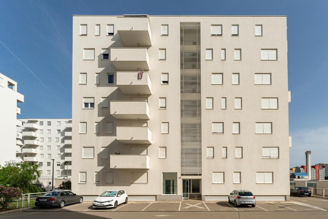 City Lux Apartment 1- With Garage And Balcony Zadar Exteriér fotografie